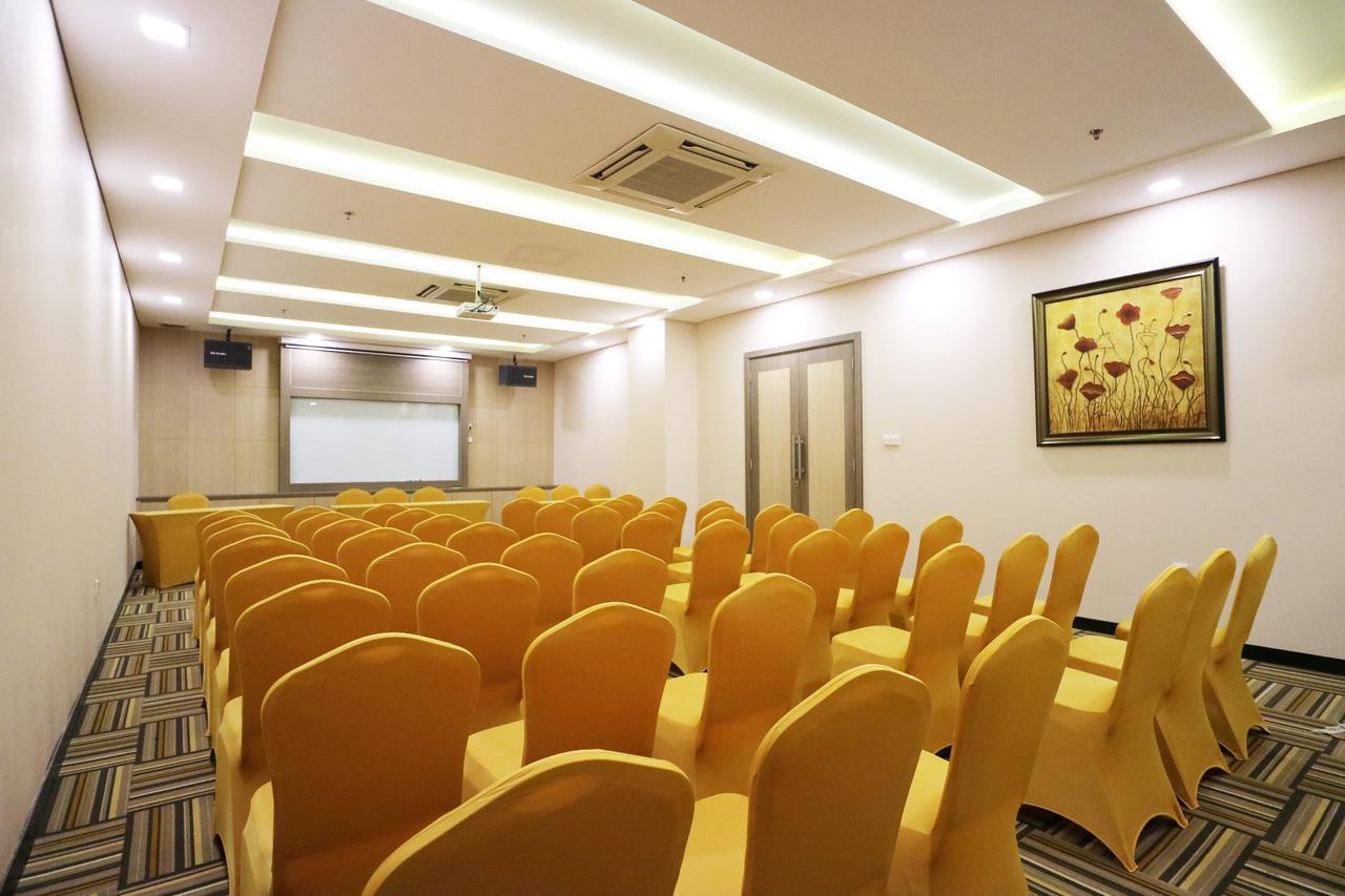 Coins Hotel Jakarta Eksteriør bilde