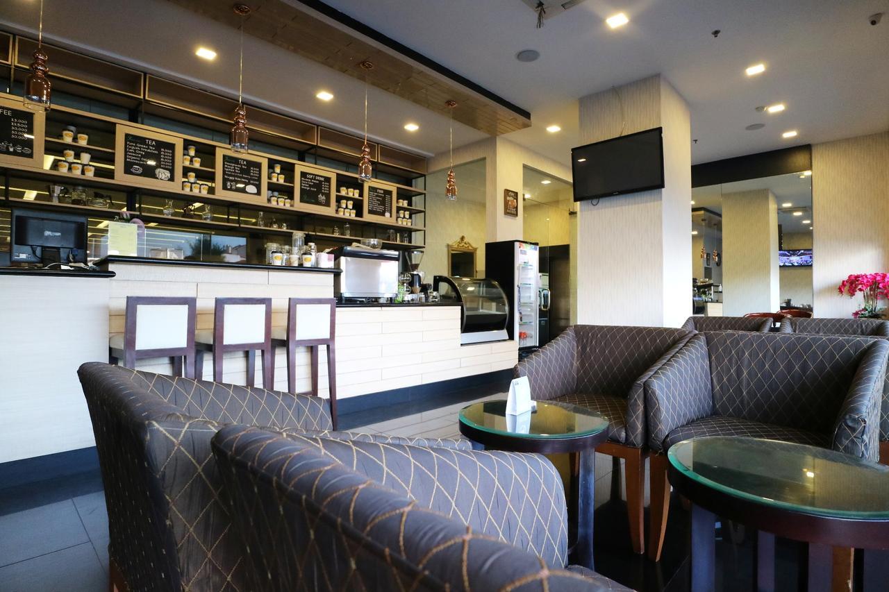 Coins Hotel Jakarta Eksteriør bilde