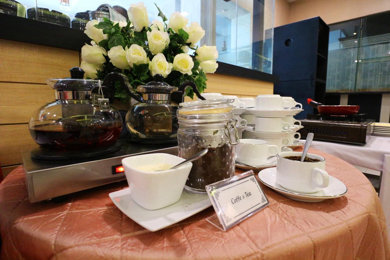 Coins Hotel Jakarta Eksteriør bilde